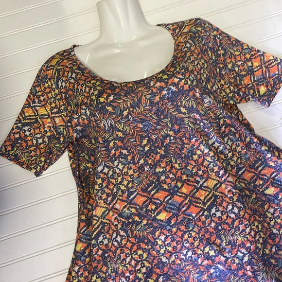 LulaRoe Geometric & Floral Perfect T Top-#0594 - Picture 9 of 12